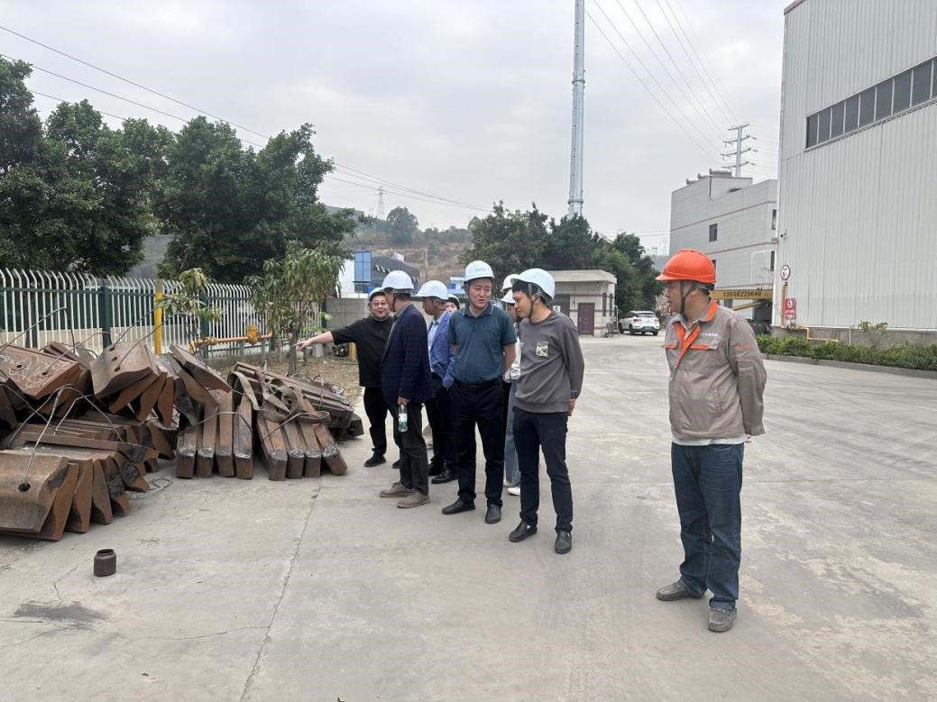 走访调研四川天钒科技有限公司